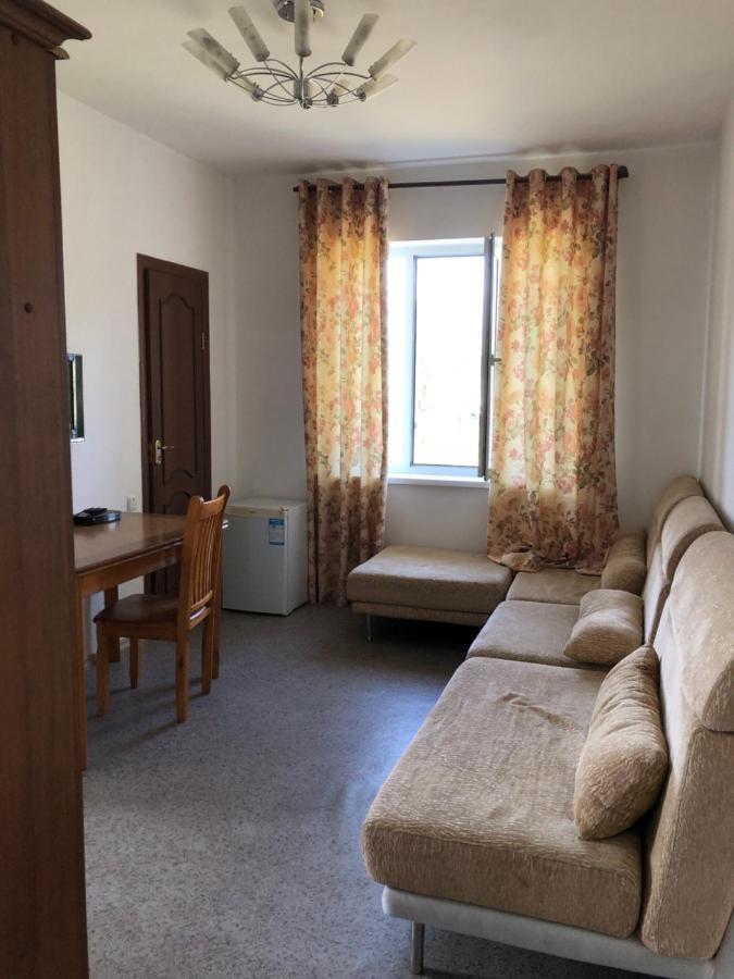 Гостевой Дом Айша Guest House Aisha Tscholponata Exterior foto