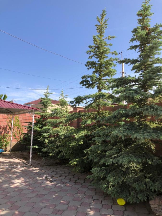 Гостевой Дом Айша Guest House Aisha Tscholponata Exterior foto